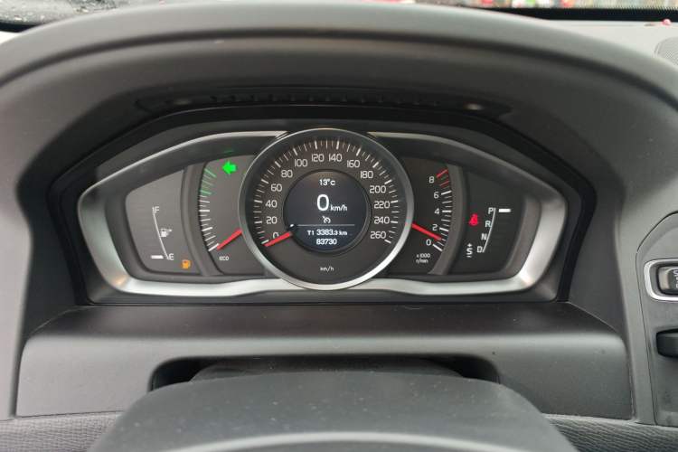 Used Volvo XC60 2017 T5 Smart Upgrade Edition