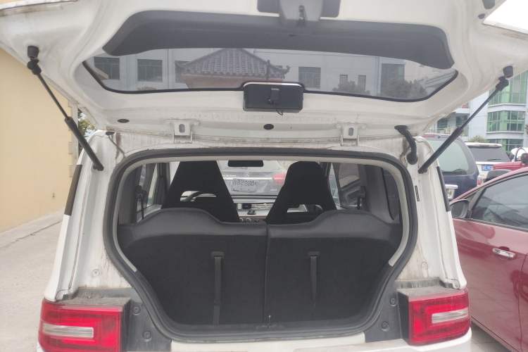 Used Wuling Hongguang MINIEV 2022 Easy Version Lithium Iron Phosphate
