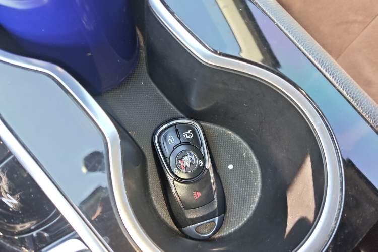 Used Buick Regal 2020 552T Luxury Version
