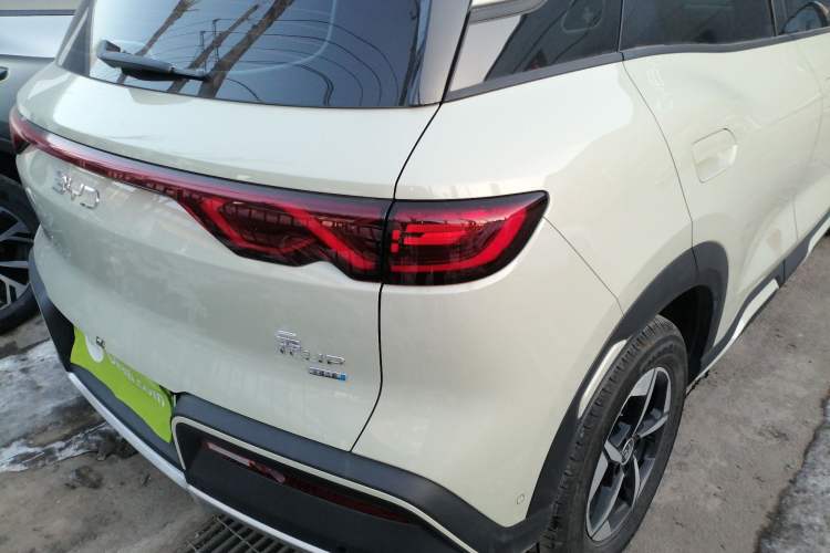 Used BYD Yuan UP 2025 Intelligent Driving Version 401 km Leading Edition