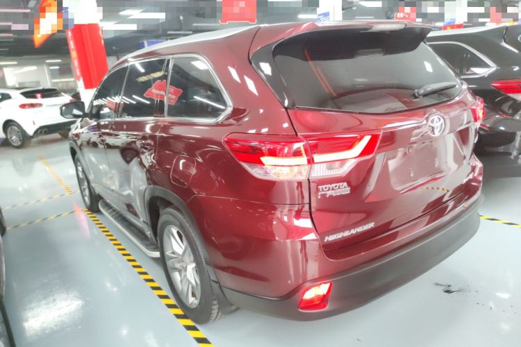 Used Toyota Highlander 2018 2.0T Four-Wheel Drive Luxury Edition 7 Seats China V Emission Standard
