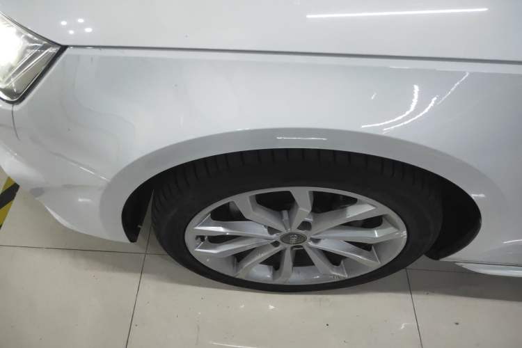 Used Audi A4L 2018 30th Anniversary Edition 40 TFSI Fashion Model
