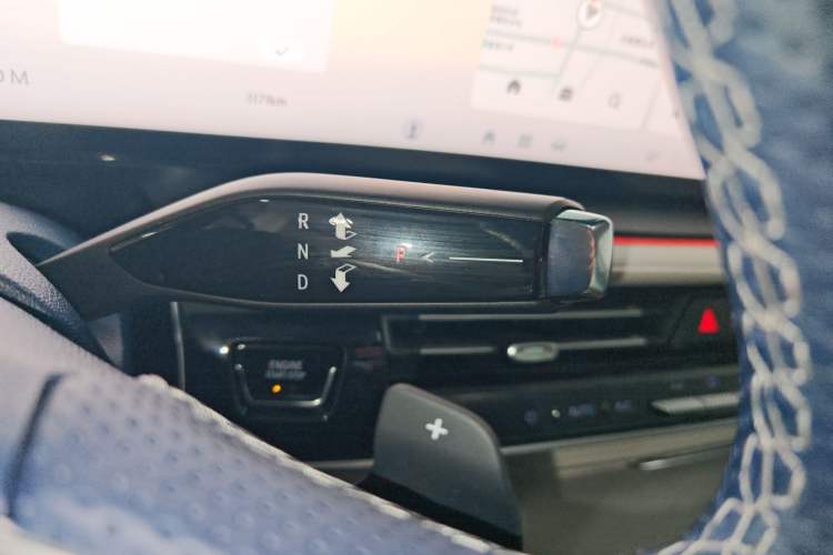 Used Buick Century 2025 2.0T Seven-Seater Yinshi Edition
