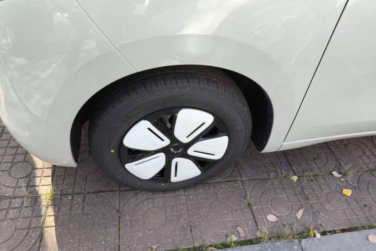 Used Wuling Hongguang MINIEV 2025 Four-Door Version Advanced Edition
