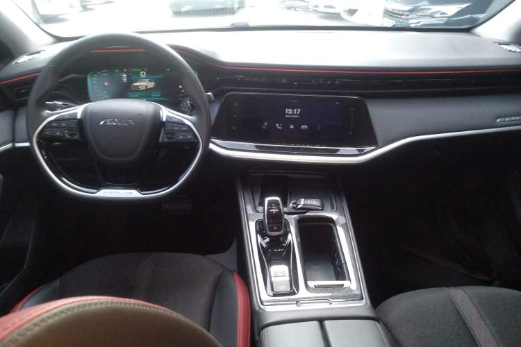 Used Dongfeng Aeolus Yixuan MAX 2021 1.5T Super-Powered Dad Edition
