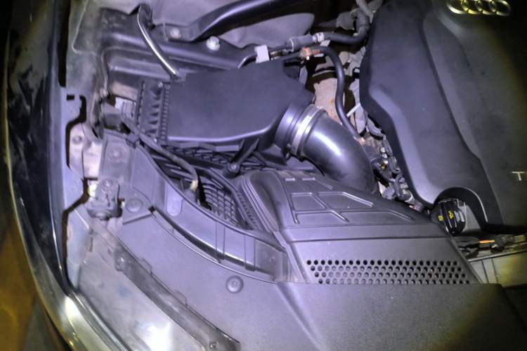 Used Audi Q5 2017 40 TFSI Comfort Model
