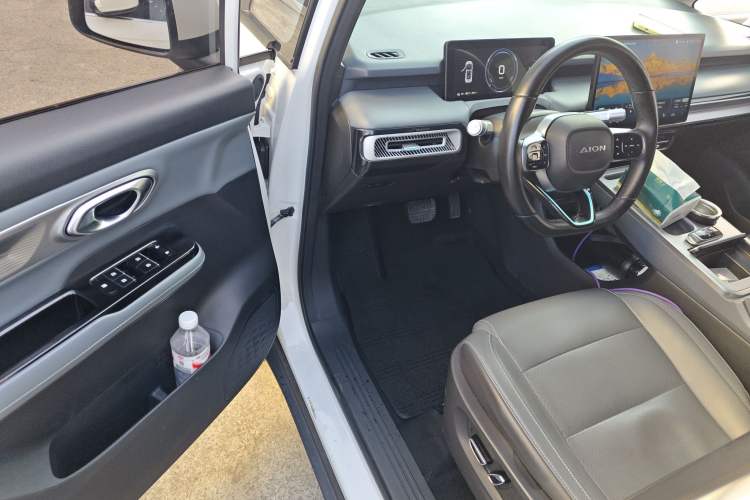 Used AION Y 2023 Plus 610 Smart Edition Lithium Iron Phosphate
