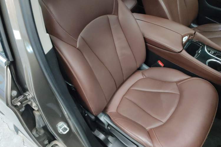 Used Buick Envision 2019 28T Four-Wheel Drive Elite Version China VI Standard
