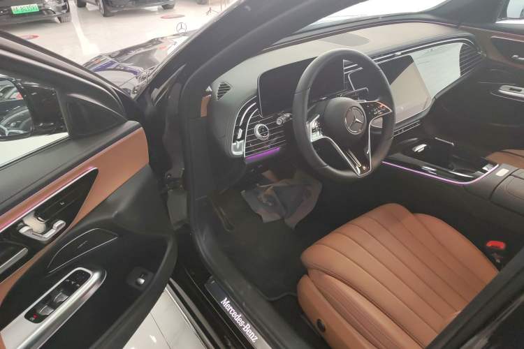 Used Mercedes-Benz E-Class 2025-Year Facelift E 260 L