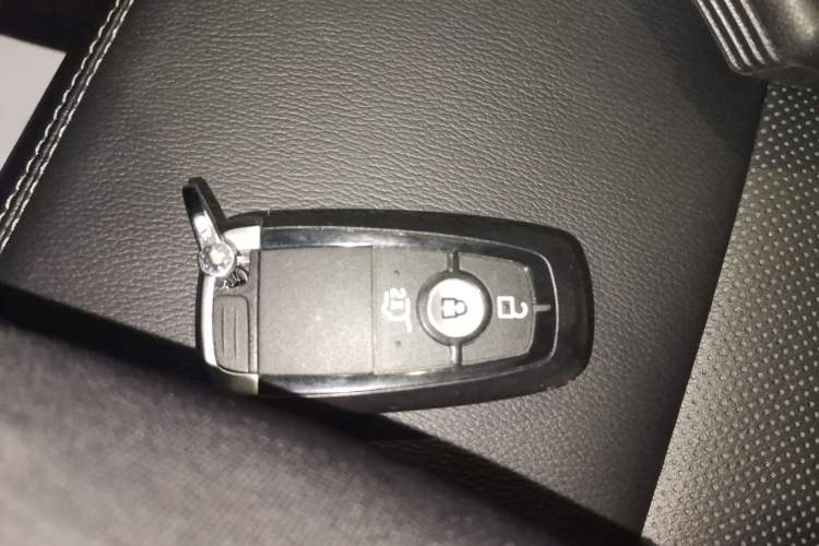 Used Ford Explorer 2020 EcoBoost 285 Four-Wheel Drive Trend Edition 6 Seats
