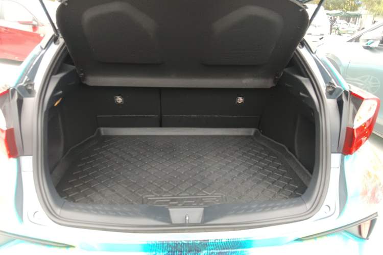 Used Toyota C-HR 2021 2.0L Comfort Edition
