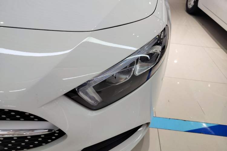 Used Mercedes-Benz A-Class 2022 Revised Version A 200 L Sport Sedan Fashionable Style