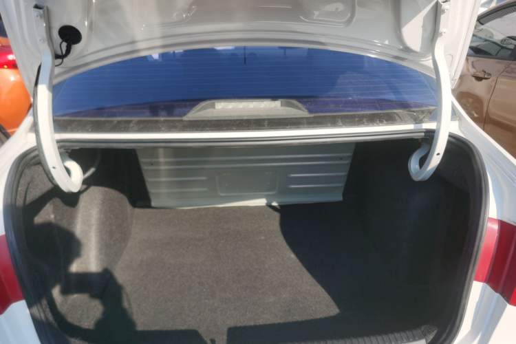 Used Volkswagen Jetta 2015 Value Edition 1.6L Automatic Fashion Version