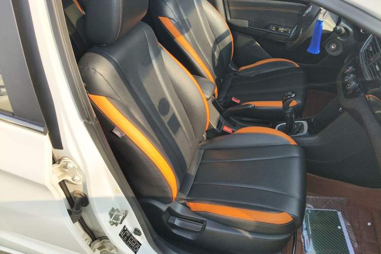 Used Baojun 310 2016 1.2L Manual Luxury Model
