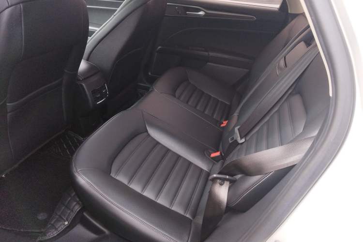 Used Ford Mondeo 2018 EcoBoost 180 Smart Control Fashion Model China V Standard