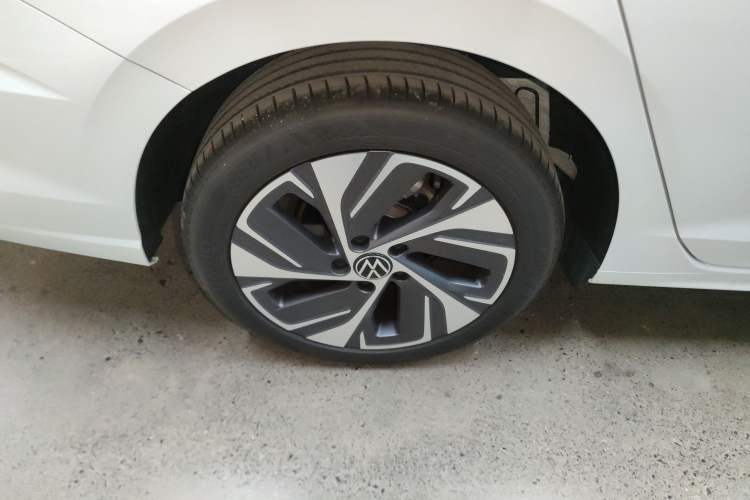 Used Volkswagen Bora 2024 200TSI DSG EnjoyDrive PRO Edition
