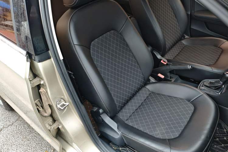 Used Skoda Rapid 2019 1.5L Automatic Comfort Edition China V Standard