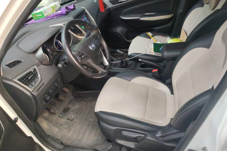 Used Changan CS35 2017 1.6L Manual Luxury Model
