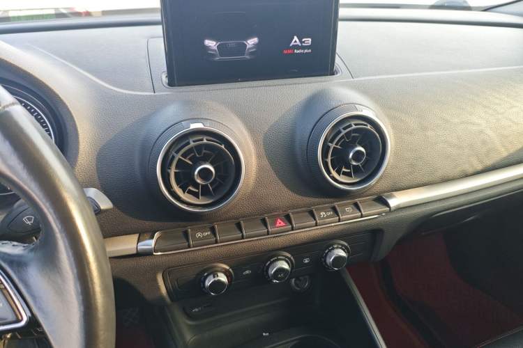 Used Audi A3 2018 30th Anniversary Edition Limousine 35 TFSI Ambition Model