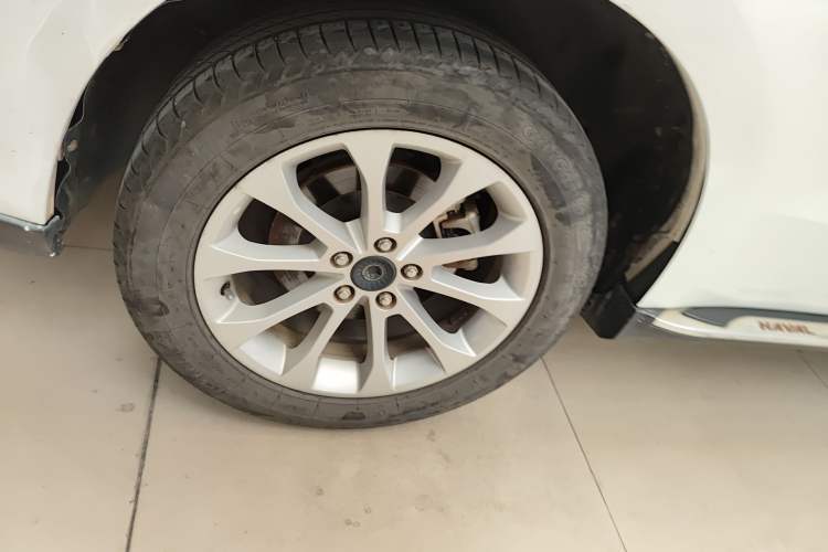 Used Haval H2 2016 Red-Label 1.5T Manual Two-Wheel Drive Luxury Model