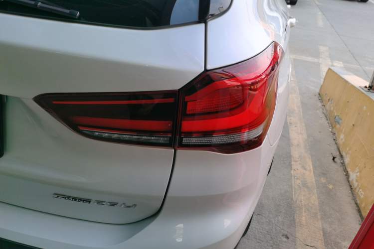 Used BMW X1 2022 sDrive25Li Leading Model
