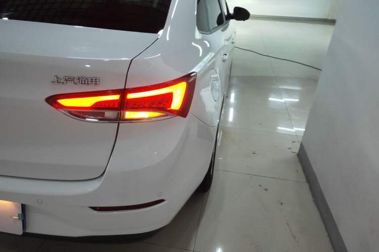 Used Buick GT 2019 15T Dual-Clutch Connected Elite Model China VI
