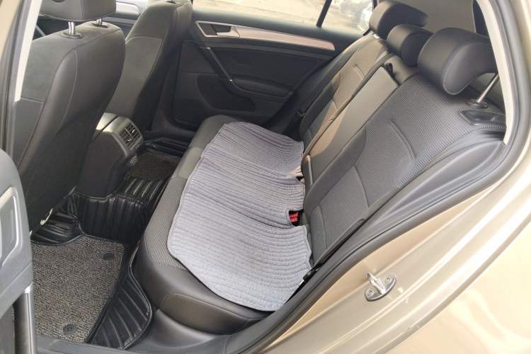 Used Volkswagen Golf 2019 1.6L Automatic Comfort Model China V Standard