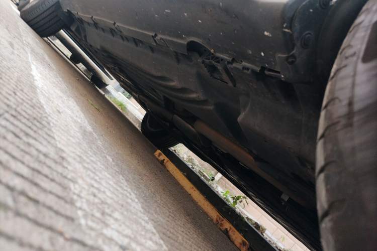 Used Mercedes-Benz GLC 2023 Facelift GLC 260 L 4MATIC Dynamic Version 5 Seats
