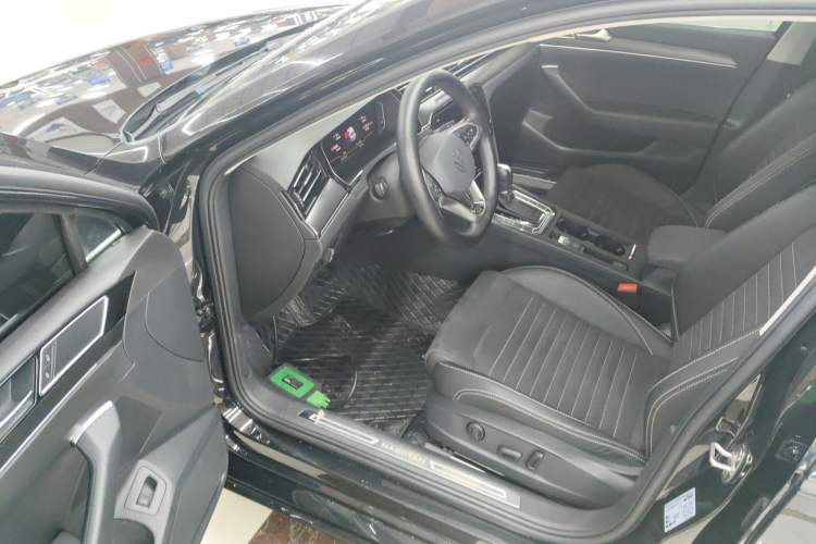 Used Volkswagen Magotan 2020 330TSI DSG Luxury Edition
