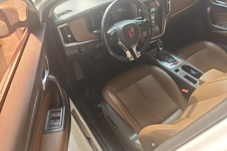 Used Roewe i6 2017 20T Automatic Internet ZhiZun Edition