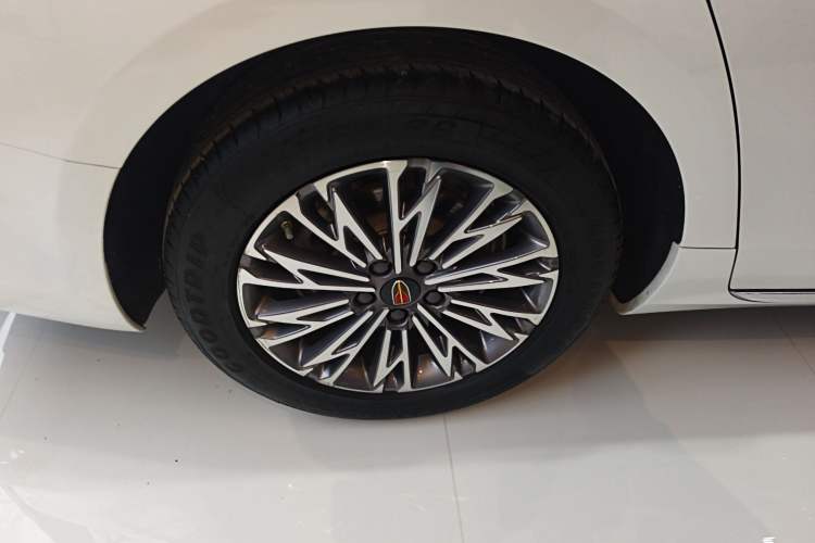 Used Hongqi H5 2023 2.0T Automatic Smart Connect Flagship Edition
