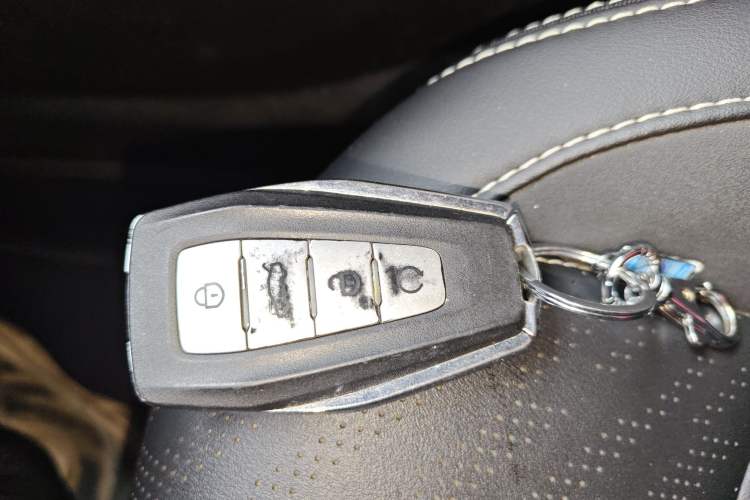 Used Geely Auto Emgrand X7 Sport 2022 Boyue X 1.8TD DCT ZhiZun Edition