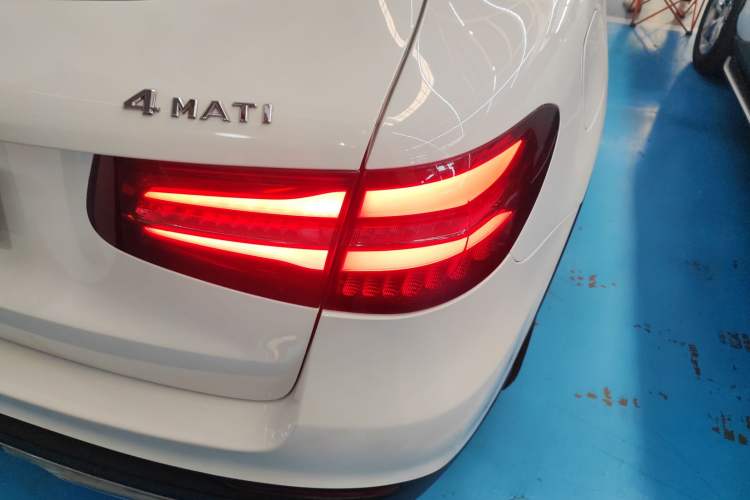 Used Mercedes-Benz GLC 2016 GLC 200 4MATIC
