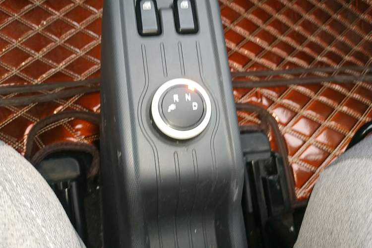 Used Wuling Hongguang MINIEV 2022 Macaron Premium Model – Lithium Ternary Battery