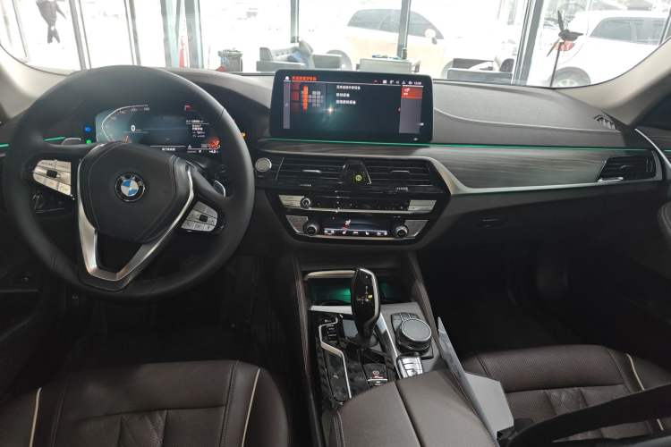 Used BMW 5 Series 2021 530Li xDrive Luxury Package