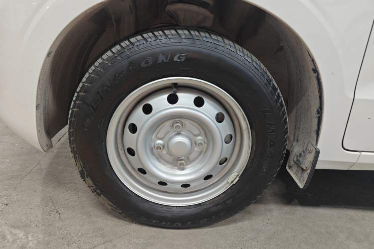 Used Wuling Hongguang V 2022 1.5L Jingqu Edition Electric-Assist LAR
