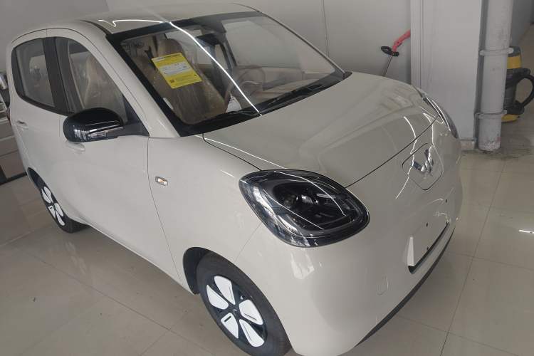 Used Wuling Hongguang MINIEV 2025 Four-Door Version Advanced Edition
