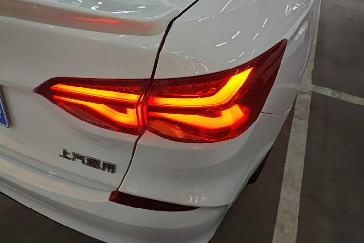 Used Chevrolet Monza 2022 320 Automatic Enjoyment Sunroof Version
