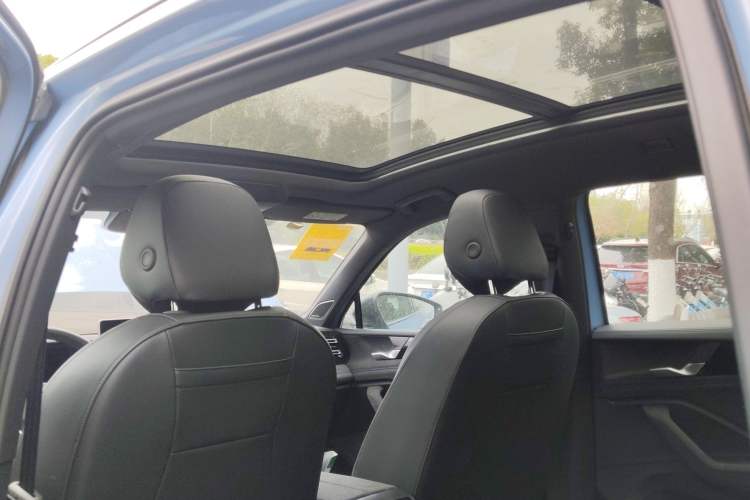 Used Volkswagen Tiguan L 2024 PRO 380TSI Four-Wheel Drive R-Line Prestige Edition
