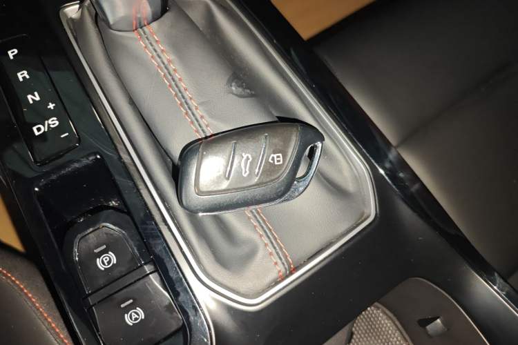 Used MG 5 2023 180 DVVT CVT Luxury Edition
