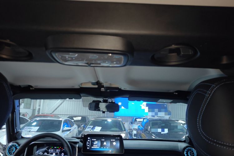 Used  BJ40 2024 2.0D Blade Hero Glory Edition
