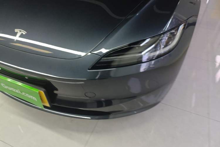 Used Tesla Model 3 2023 Rear-Wheel-Drive Version
