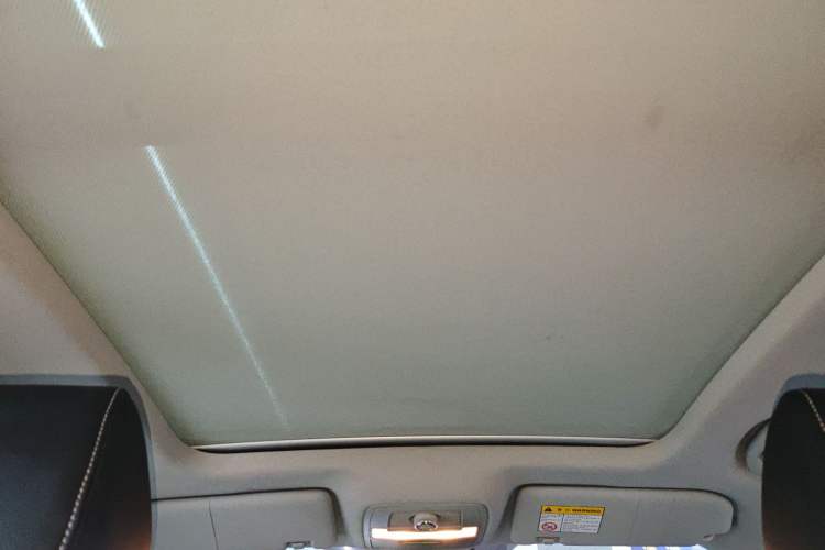 Used MG ZS 2017 1.5L Automatic Luxury Edition