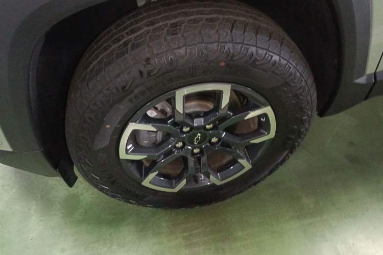 Used Chevrolet Equinox Plus 2024 155km ACTIV Ultimate Edition