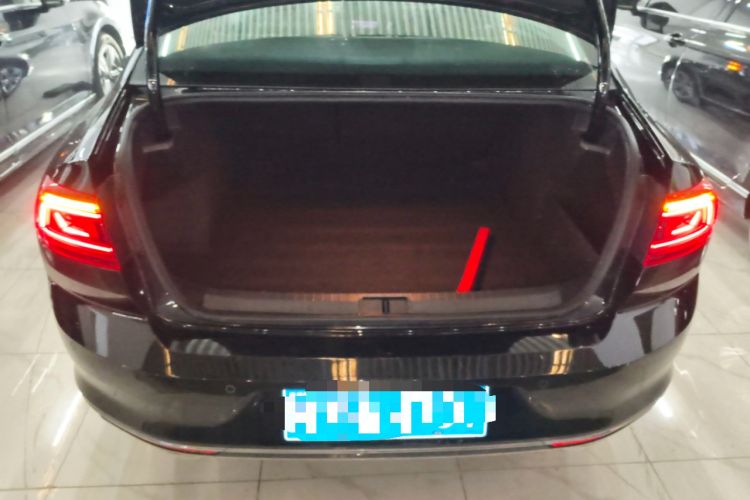 Used Volkswagen Magotan 2025 Zhongxiang Version 280TSI DSG Comfort Edition
