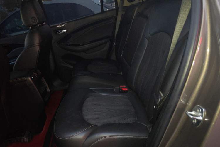 Used Buick Envision 2017 20T Two-Wheel Drive Leading Version