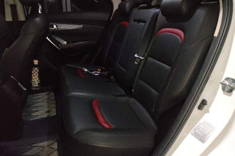 Used Changan CS55 2017 1.5T Manual Colorful Edition