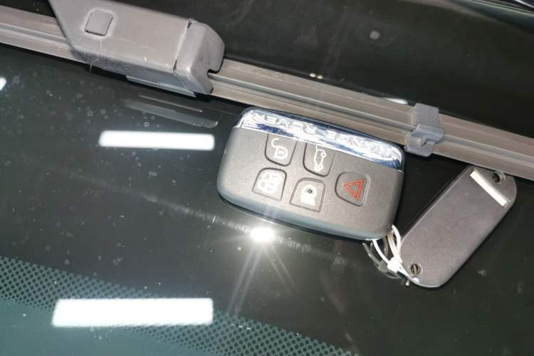 Used Jaguar XEL 2019 2.0T 200 PS Deluxe Edition