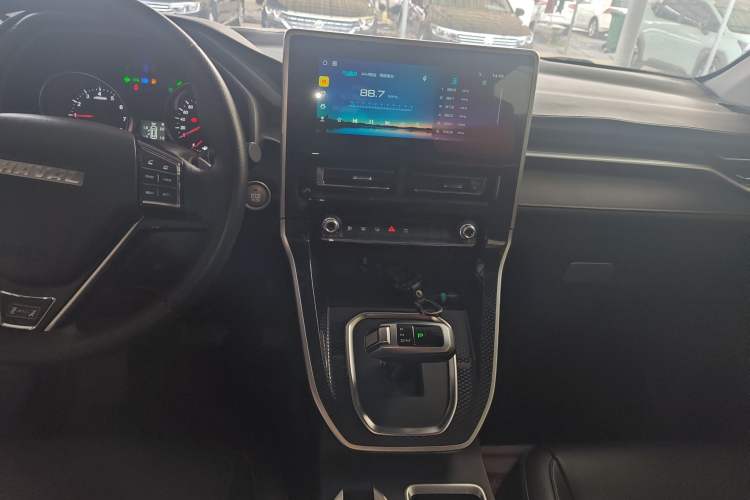 Used Haval M6 2021 PLUS 1.5T DCT Luxury Smart Connectivity Model
