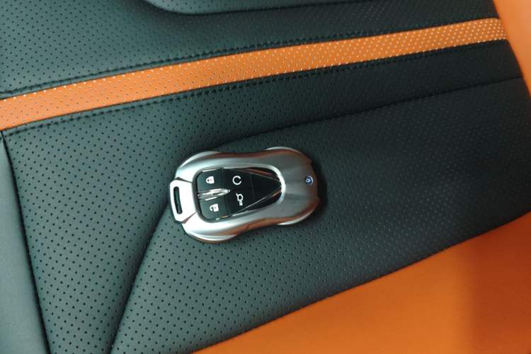 Used Changan UNI-V 2024 1.5T Prestige Sport Edition